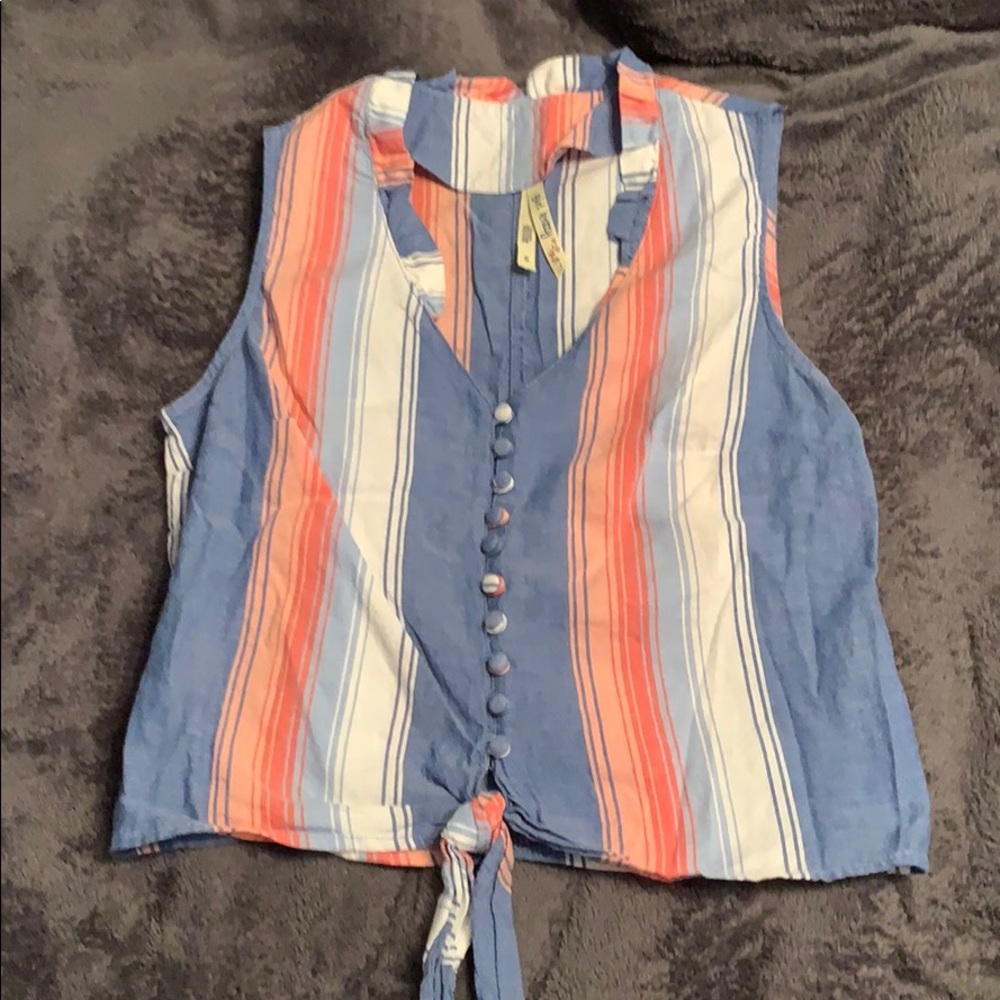 6 Small tank tops